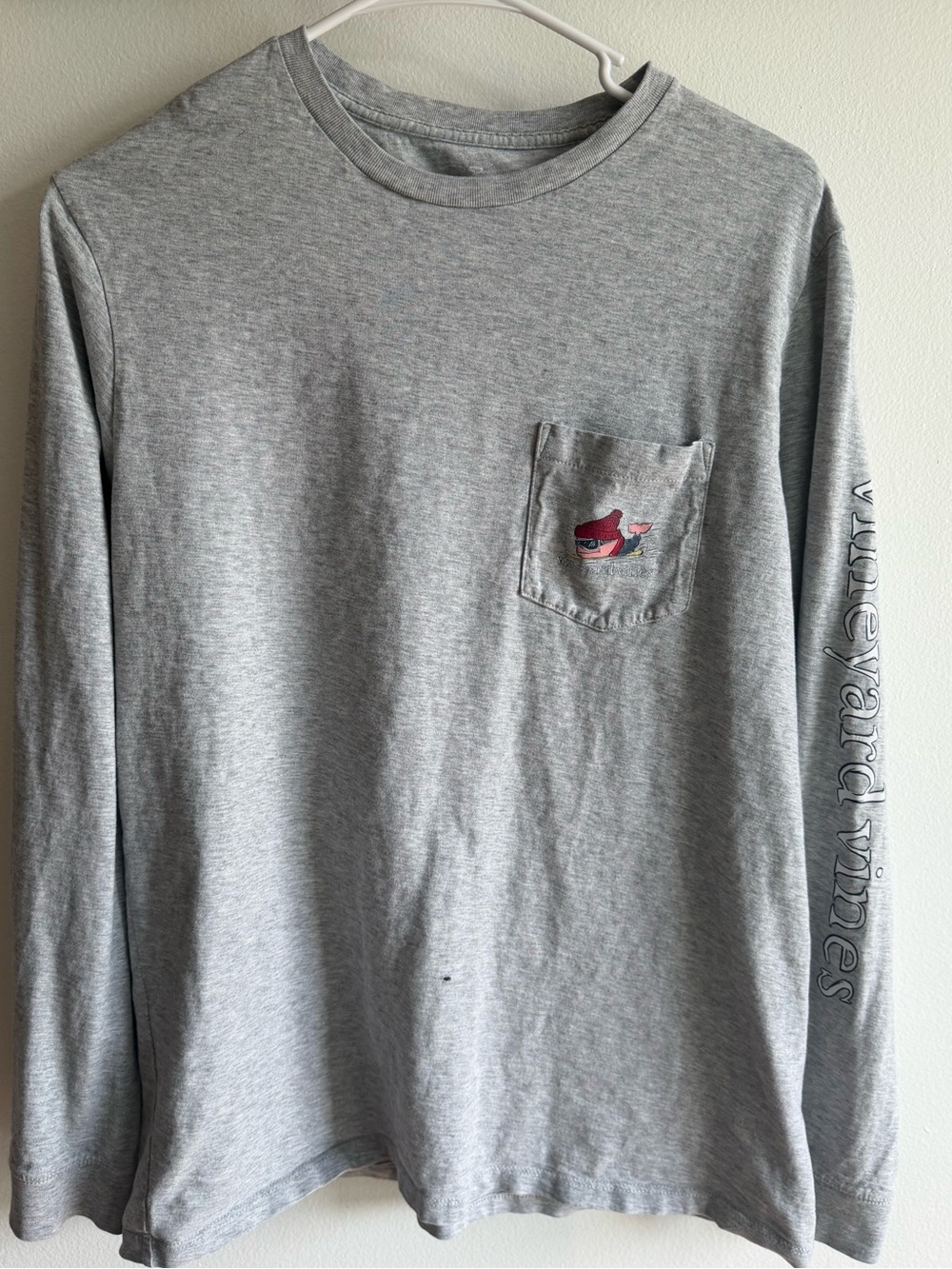 Vineyard Vines Men’s Long-Sleeve Pocket T-Shirt — Light Gray